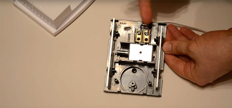 fix door bell in Glenvar Heights